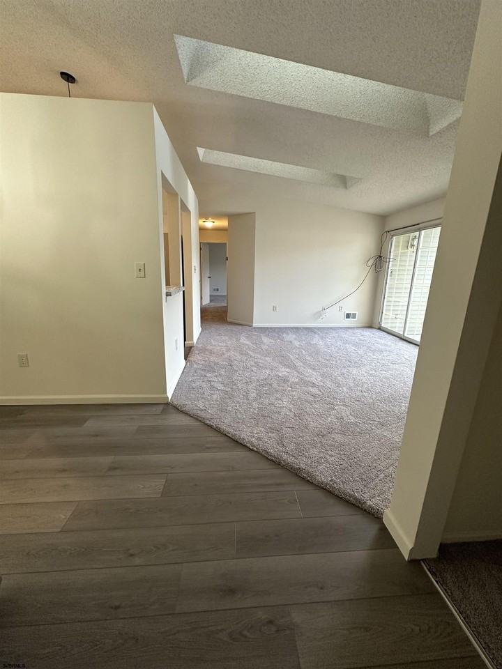 75 Iroquois Dr #75 - Photo 5 of 14