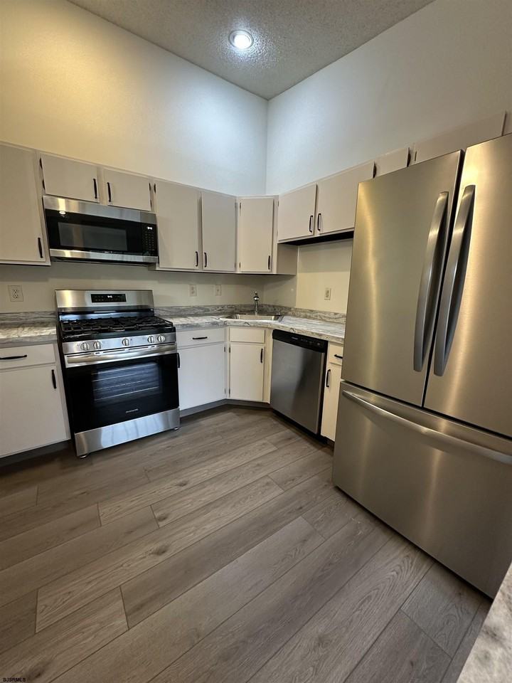 75 Iroquois Dr #75 - Photo 7 of 14