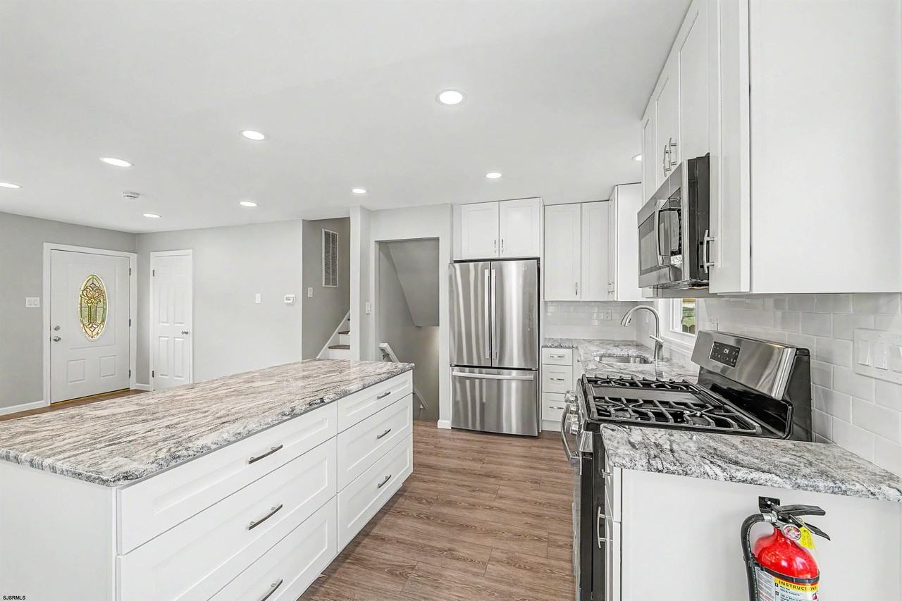 141 Bala Dr - Photo 7 of 31
