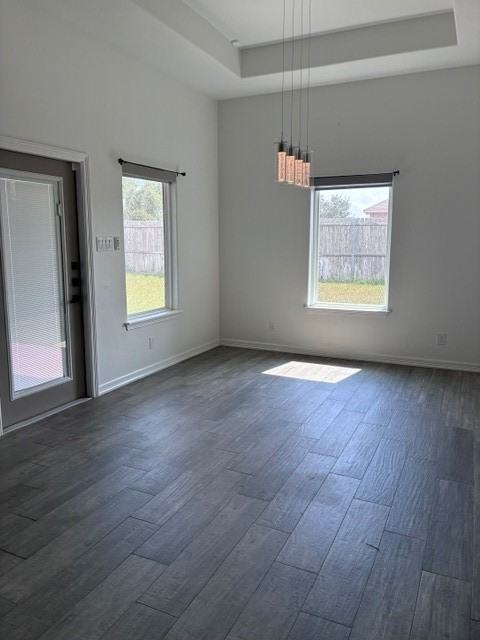 1799 The Park Dr - Photo 3 of 16