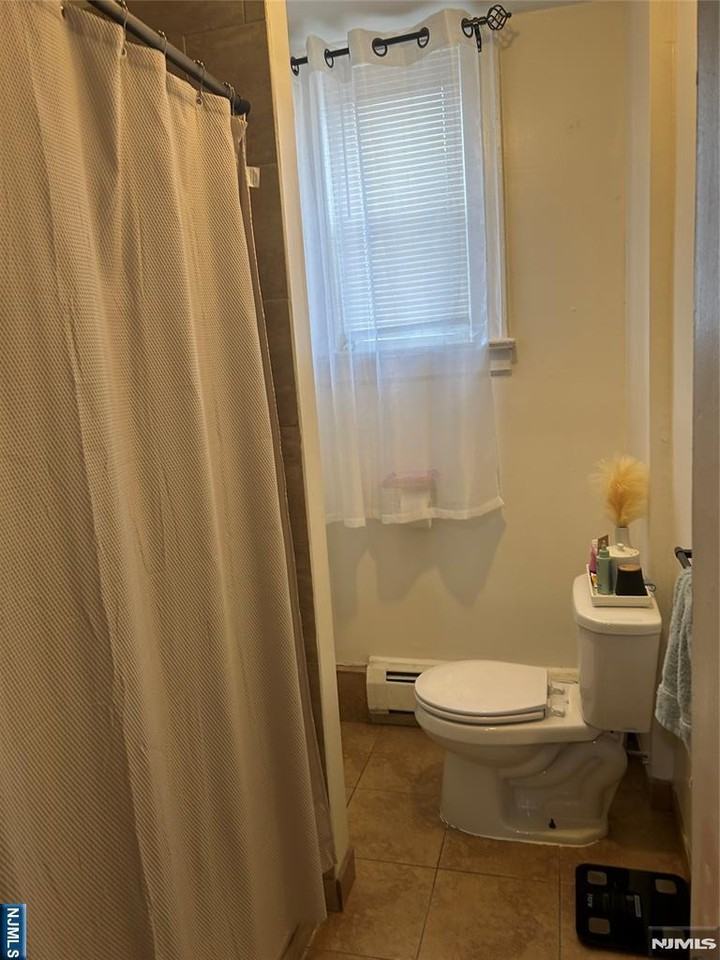 32 Halstead St - Photo 5 of 10