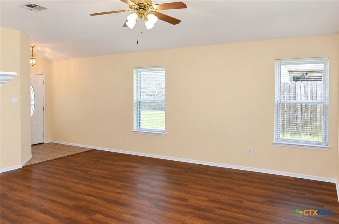 102 Harvest Loop - Photo 7 of 32