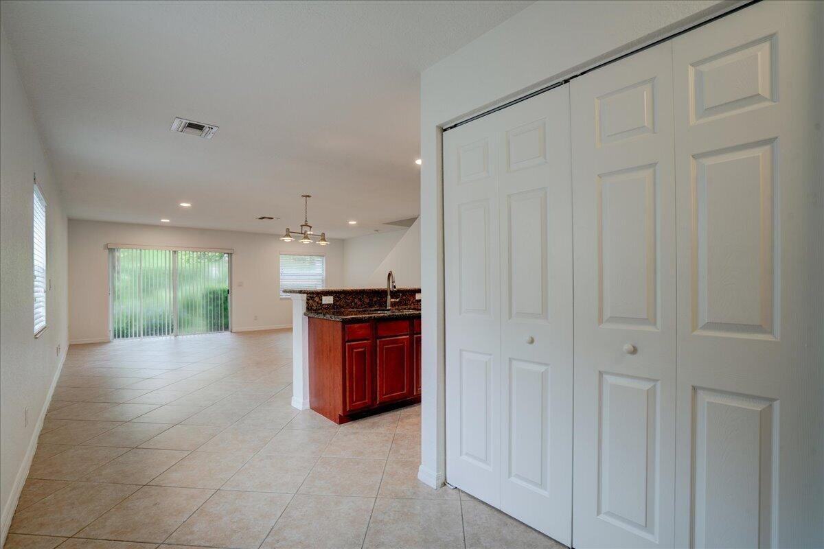 22160 Majestic Woods Way - Photo 7 of 50