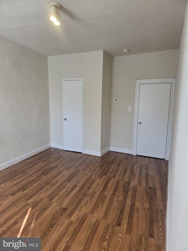780 Washington Blvd #2F - Photo 3 of 16