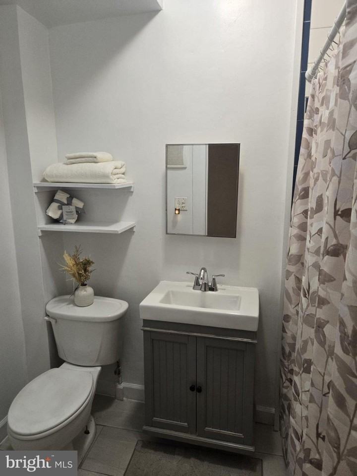 780 Washington Blvd #2F - Photo 7 of 16
