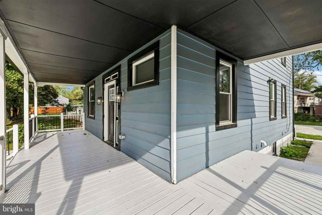 5362 Liberty Heights Ave - Photo 2 of 36