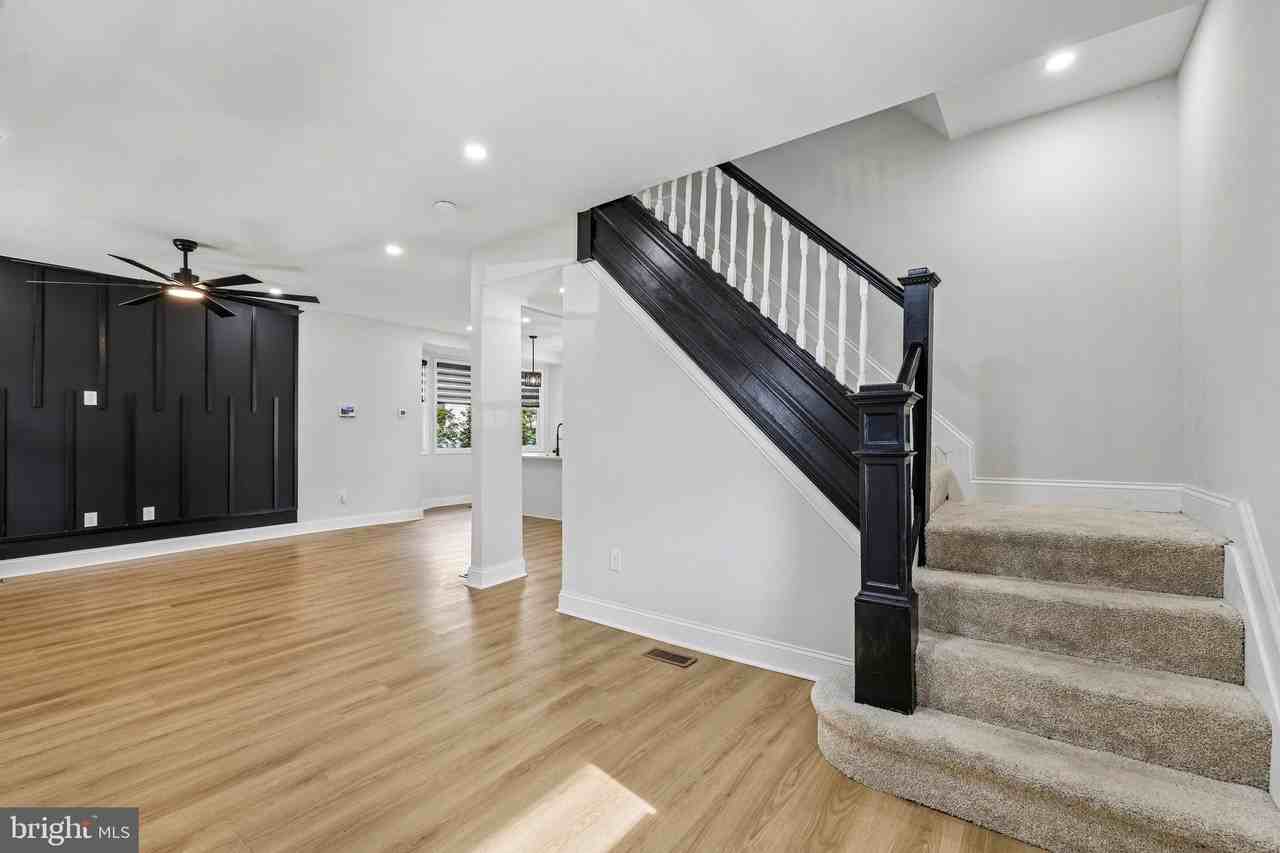 5362 Liberty Heights Ave - Photo 6 of 36