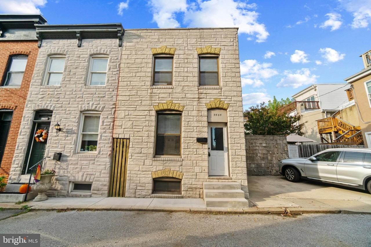 3404 Mueller St - Photo 2 of 38