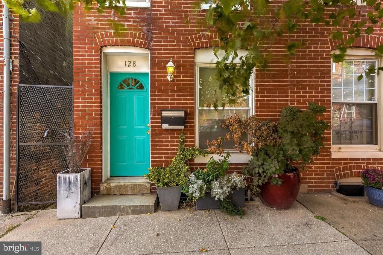 128 S Wolfe St - Photo 2 of 31