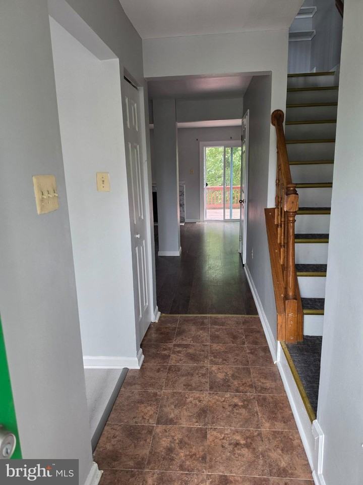 3312 Midland Ct - Photo 2 of 22