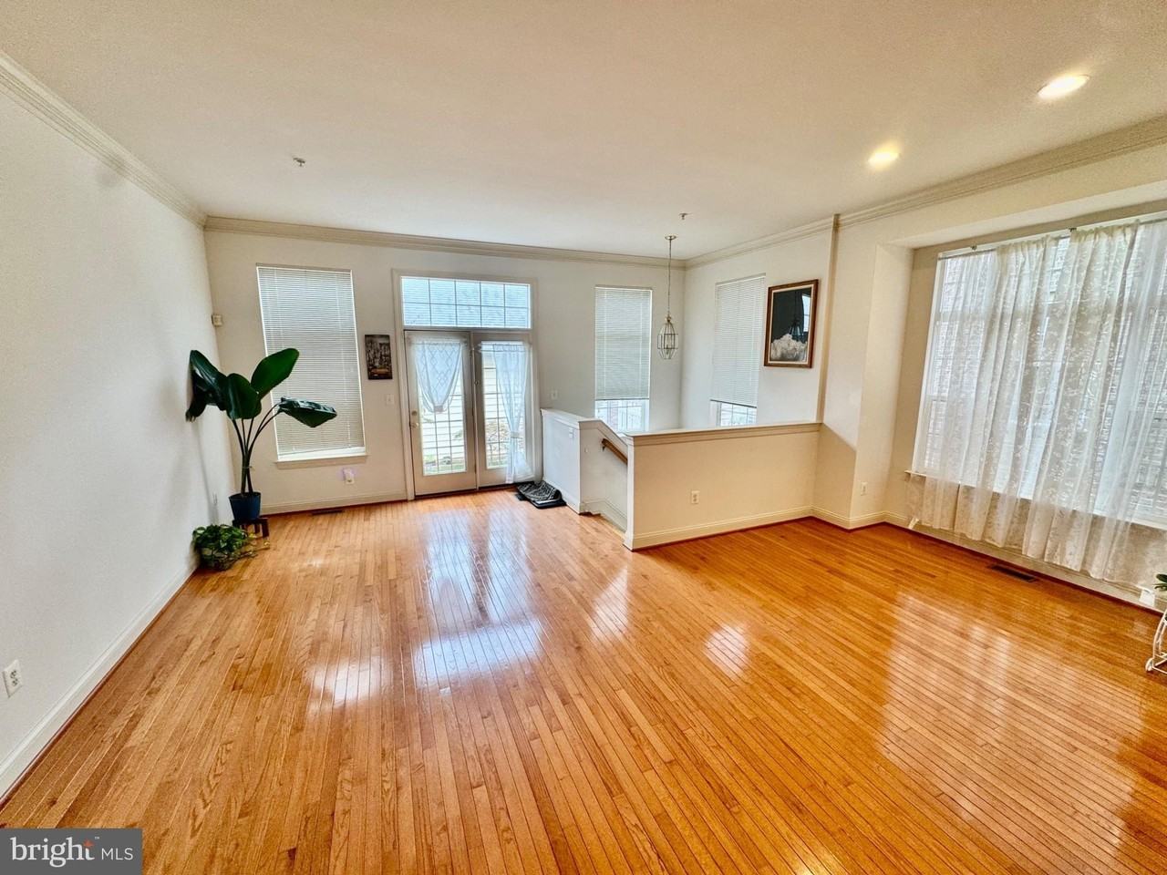 23517 Gardenside Pl - Photo 5 of 39