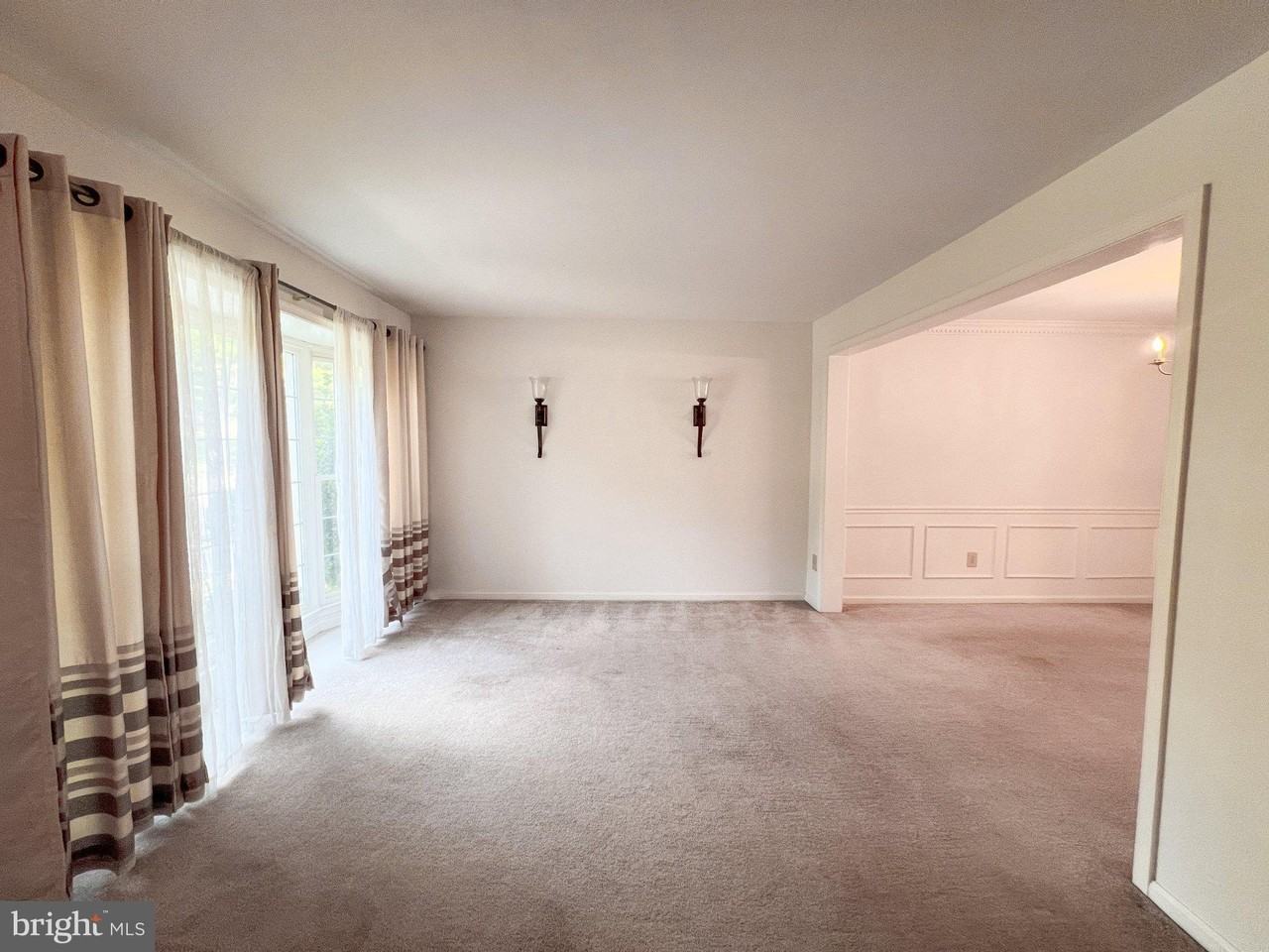 1951 Hickory Hill Ln - Photo 2 of 45
