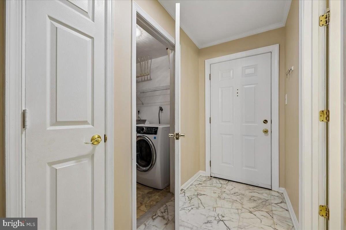 20404 Shore Harbour Dr #3B - Photo 3 of 38