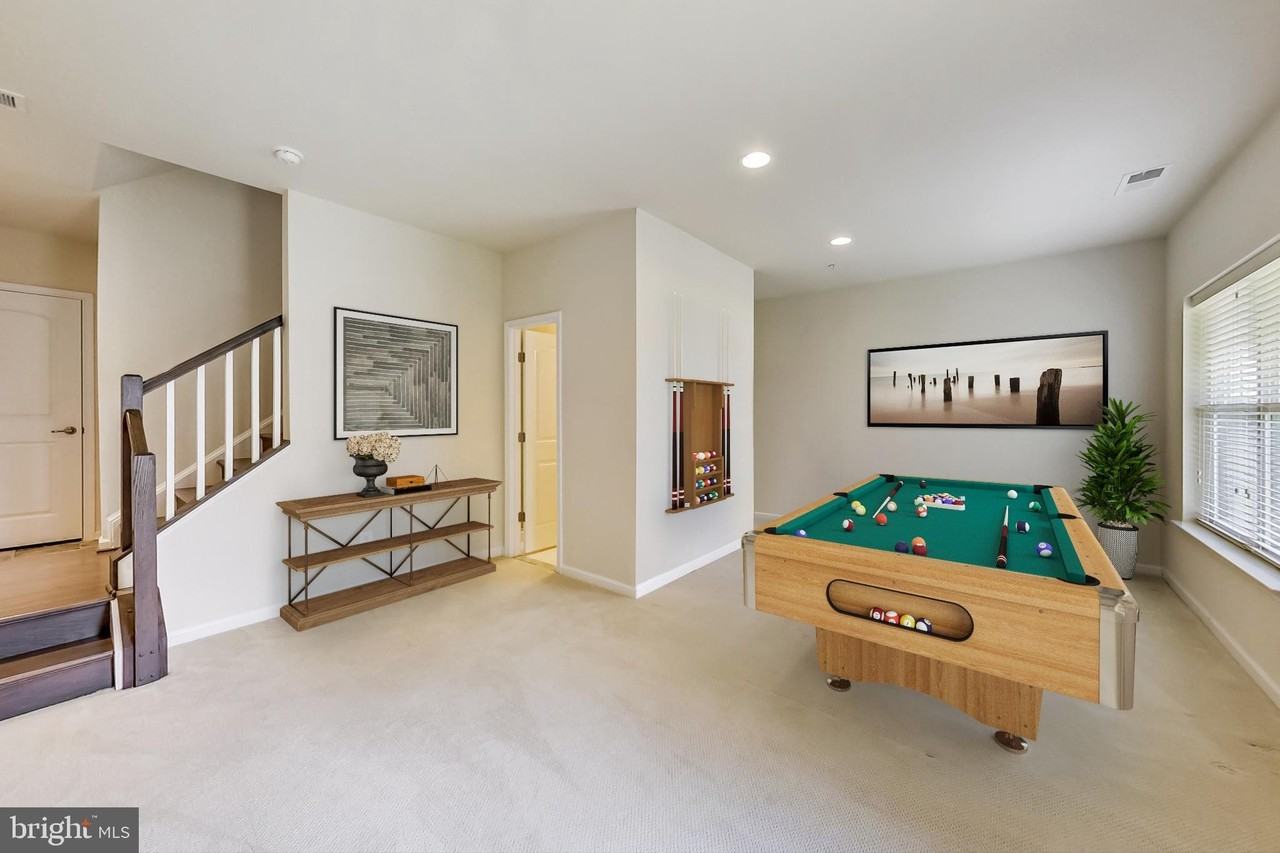 11852 Boland Manor Dr - Photo 3 of 37