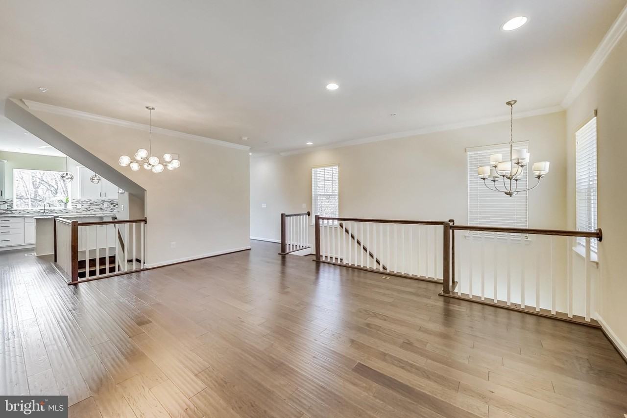 11852 Boland Manor Dr - Photo 6 of 37