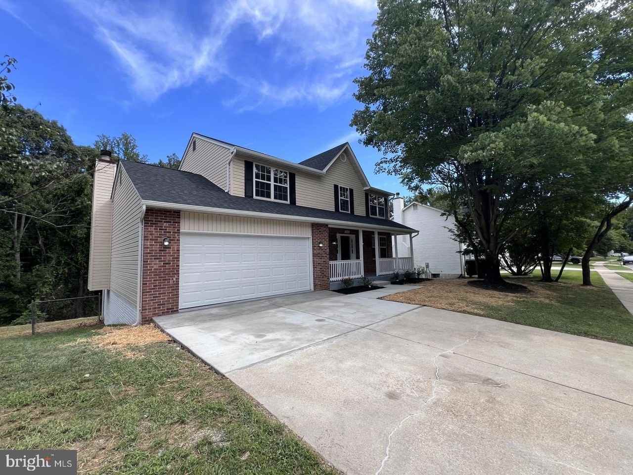 12200 Clear Creek Dr - Photo 4 of 50