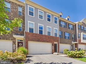 10004 Dorsey Ln - Photo 1 of 1