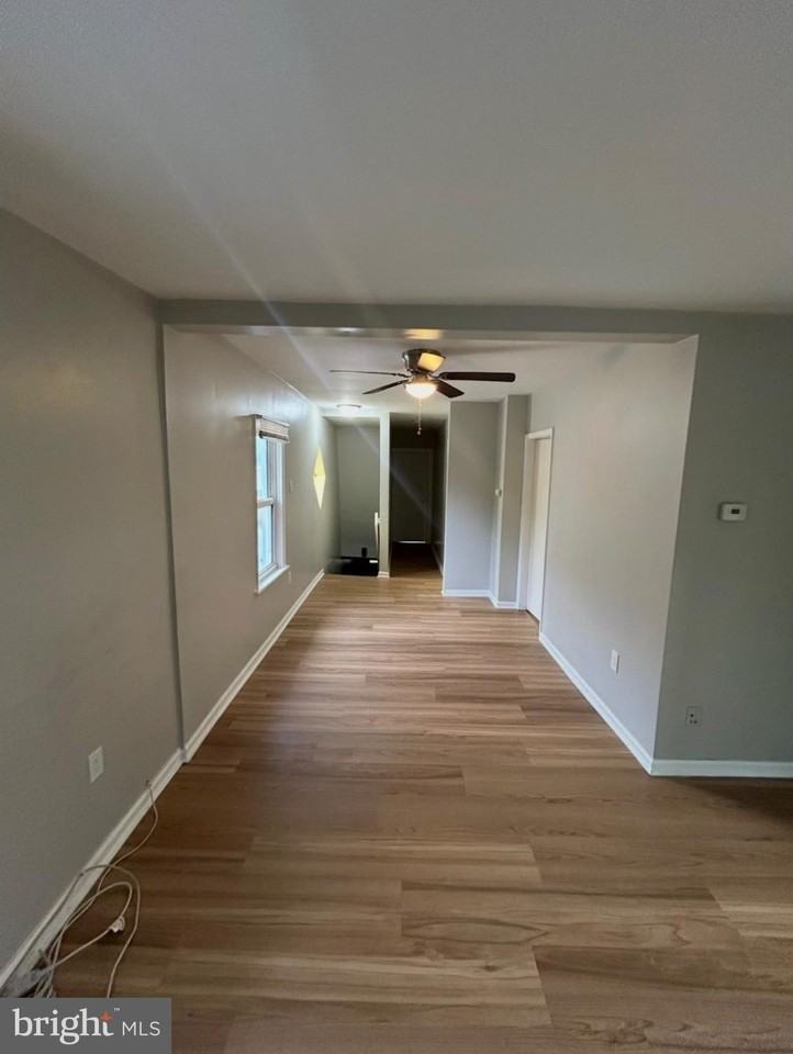 157 Clifton Ave #B - Photo 5 of 12