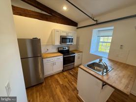 200 W Marshall St #4 - Photo 1 of 1