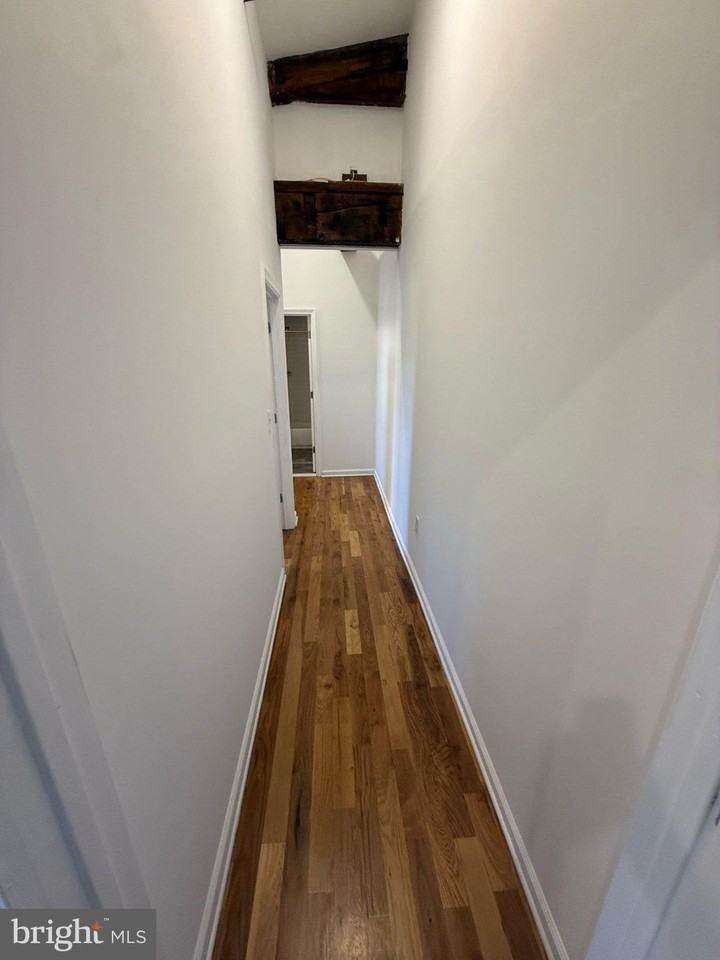 200 W Marshall St #4 - Photo 4 of 15