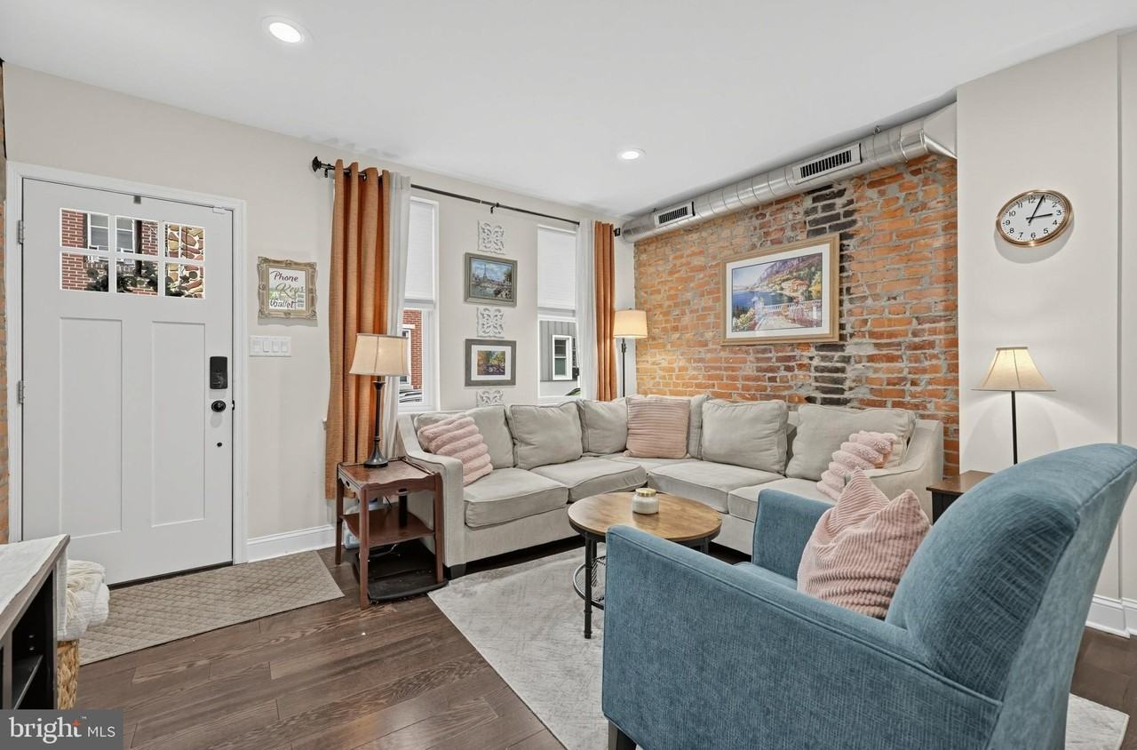 1842 Wilder St - Photo 2 of 15