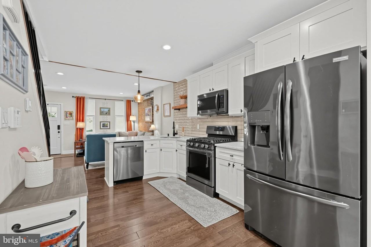 1842 Wilder St - Photo 6 of 15