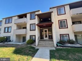featured image of 35 Greenwood Rd Apt A #A