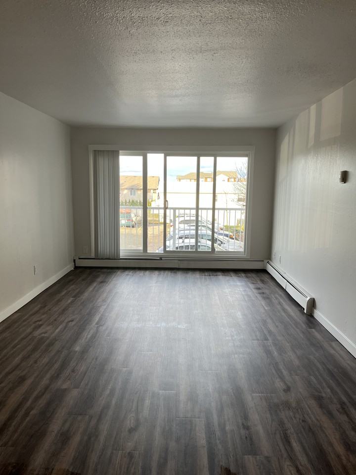 710 Dogwood Street #210 - Photo 5 of 12