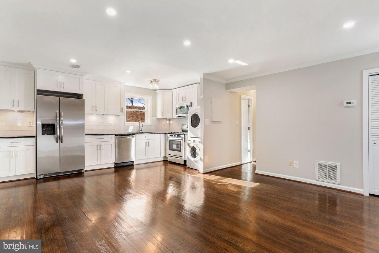 504 E Alexandria Ave #2 - Photo 6 of 15