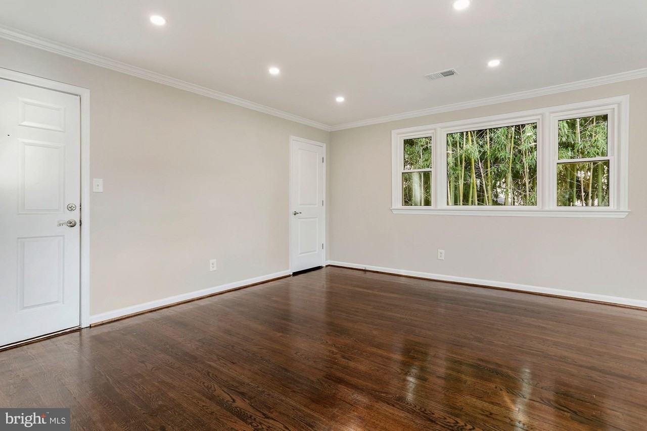 504 E Alexandria Ave #2 - Photo 7 of 15