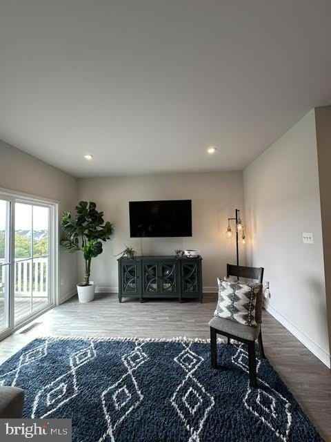 129 Bayhill Ter - Photo 2 of 34