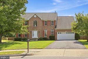 featured image of 104 Yarrow Ct