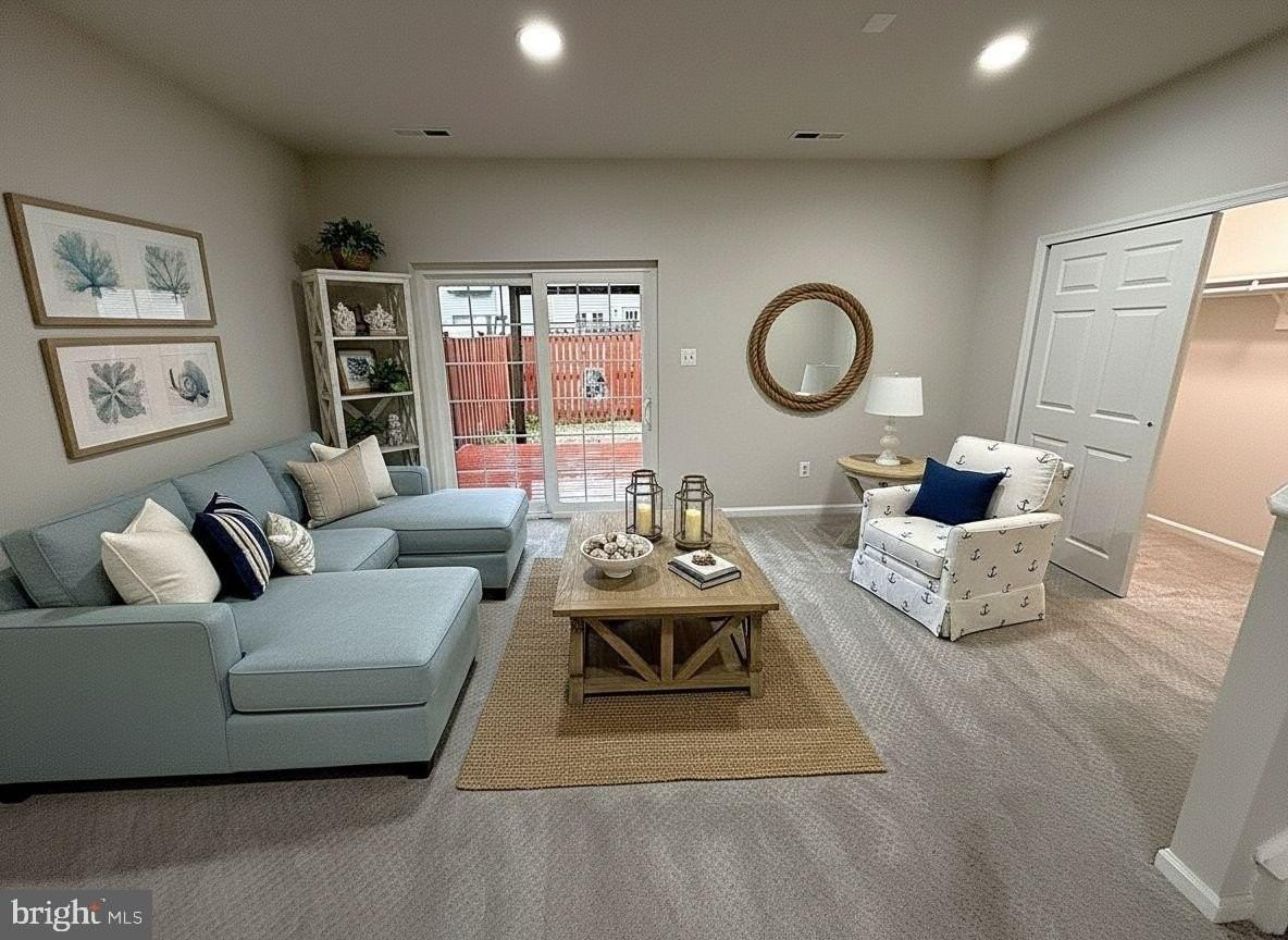 5305 Anchor Ct - Photo 4 of 35