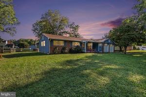 featured image of 4435 Willow Tree Ln