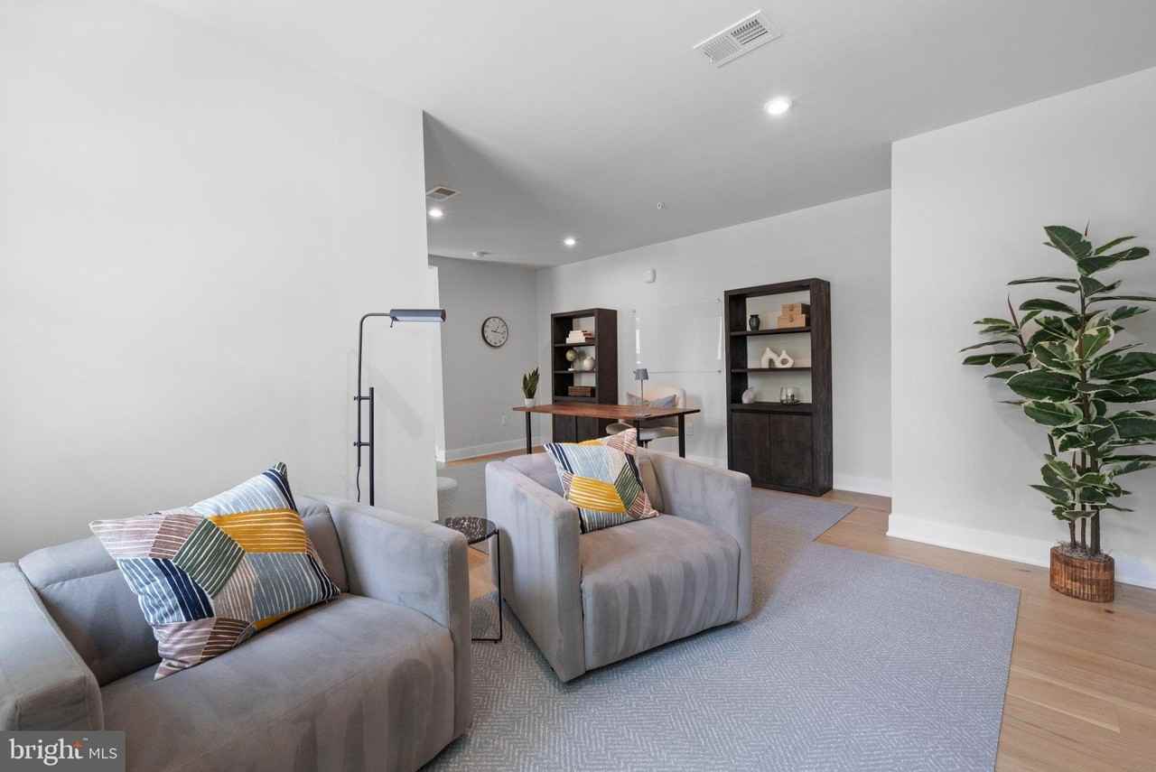 43442 Croson Ln #100 - Photo 7 of 50