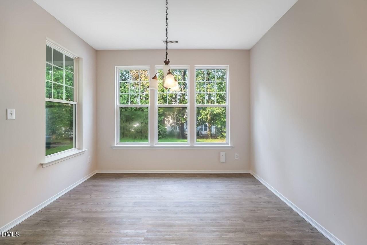 206 Bell Tower Way - Photo 2 of 19