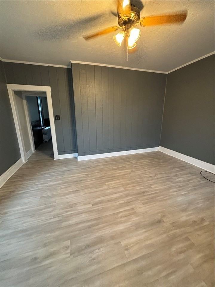 1554 2nd St - Photo 3 of 21