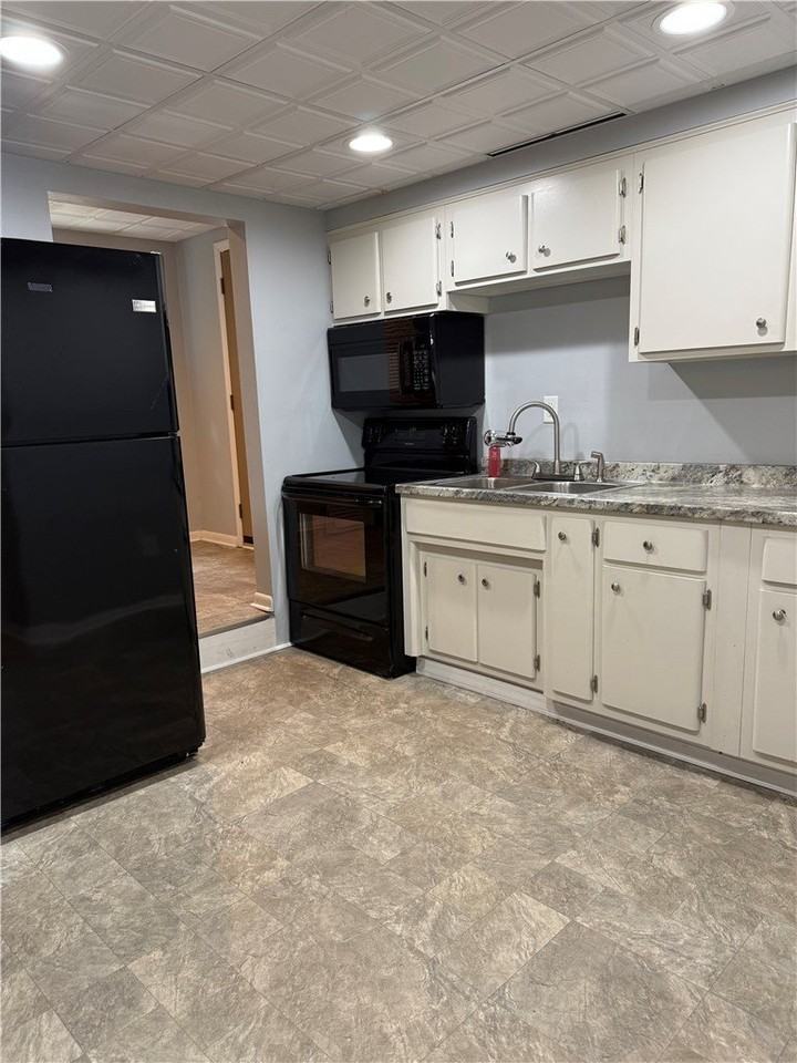19 Studa St #1 - Photo 5 of 14