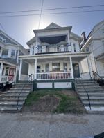 featured image of 230 Quail St #2F