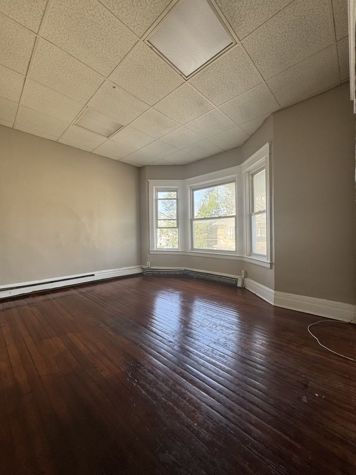 230 Quail St #2F - Photo 3 of 7