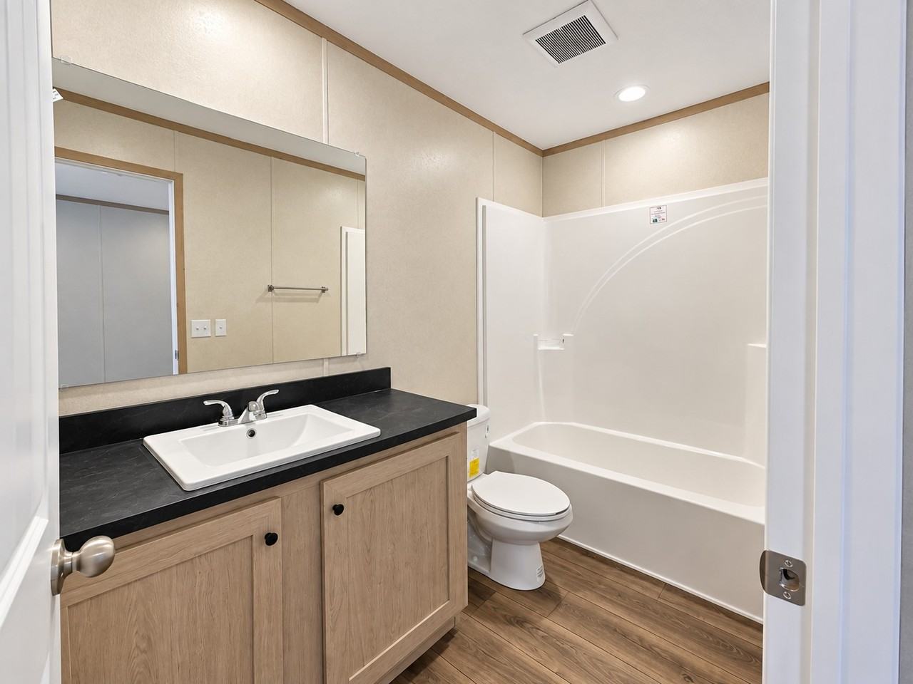 4637 Butternut St #675 - Photo 6 of 14