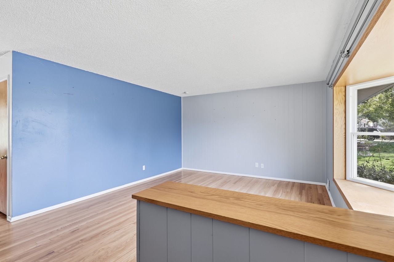 3705 W Eastman Ave #1 - Photo 6 of 33