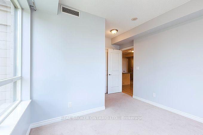 135 Wynford Drive #401 - Photo 3 of 46