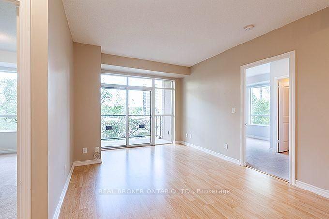 135 Wynford Drive #401 - Photo 5 of 46