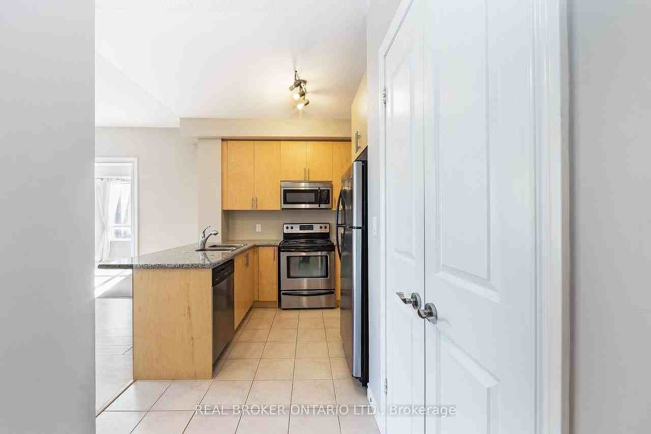 135 Wynford Drive #401 - Photo 7 of 46