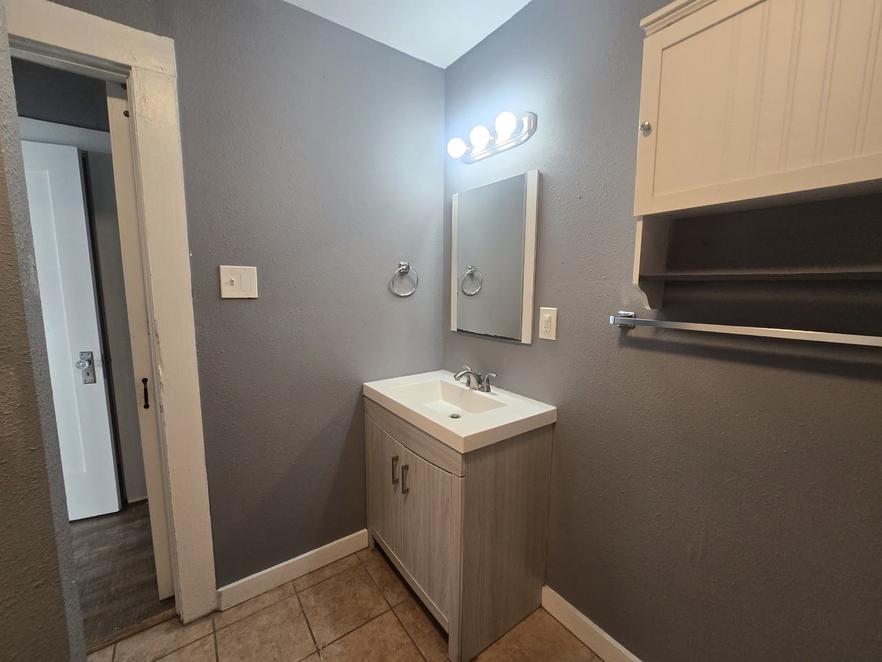 5318 Avenue P 1/2 #SF - Photo 2 of 14