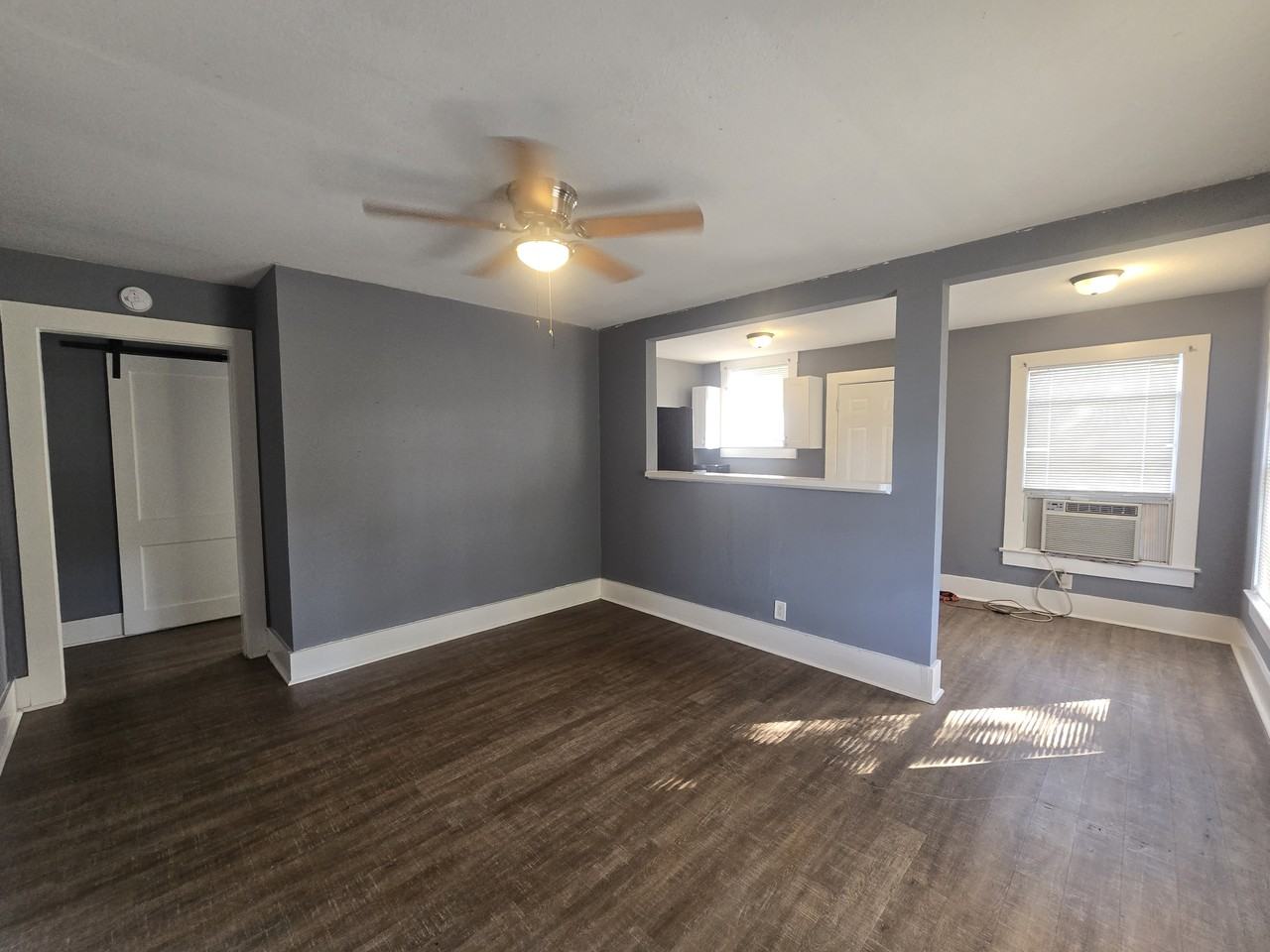 5318 Avenue P 1/2 #SF - Photo 5 of 14