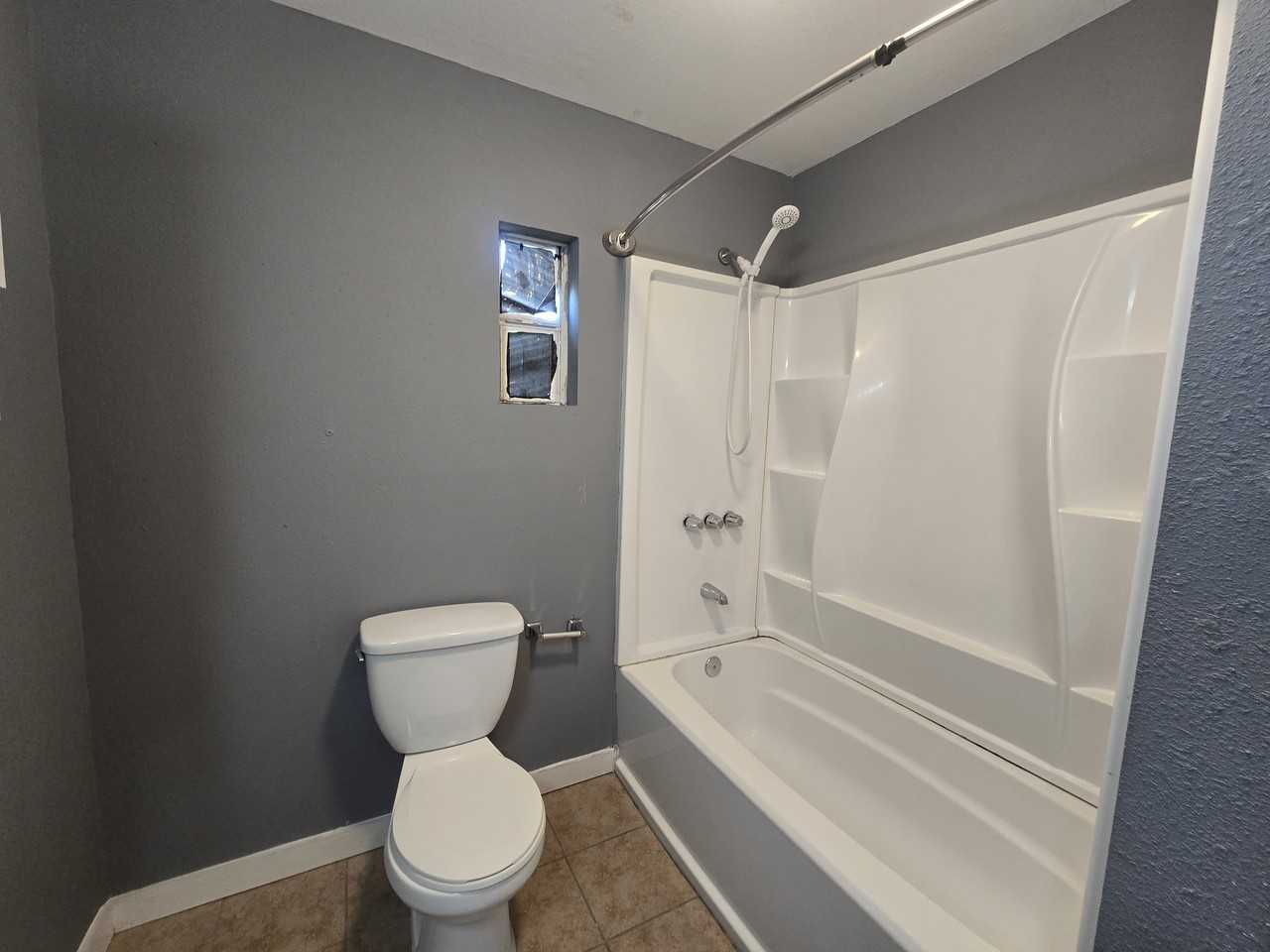5318 Avenue P 1/2 #SF - Photo 6 of 14