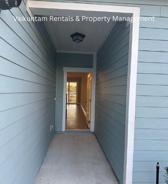 761 Cherry Elm Dr #1 - Photo 3 of 50