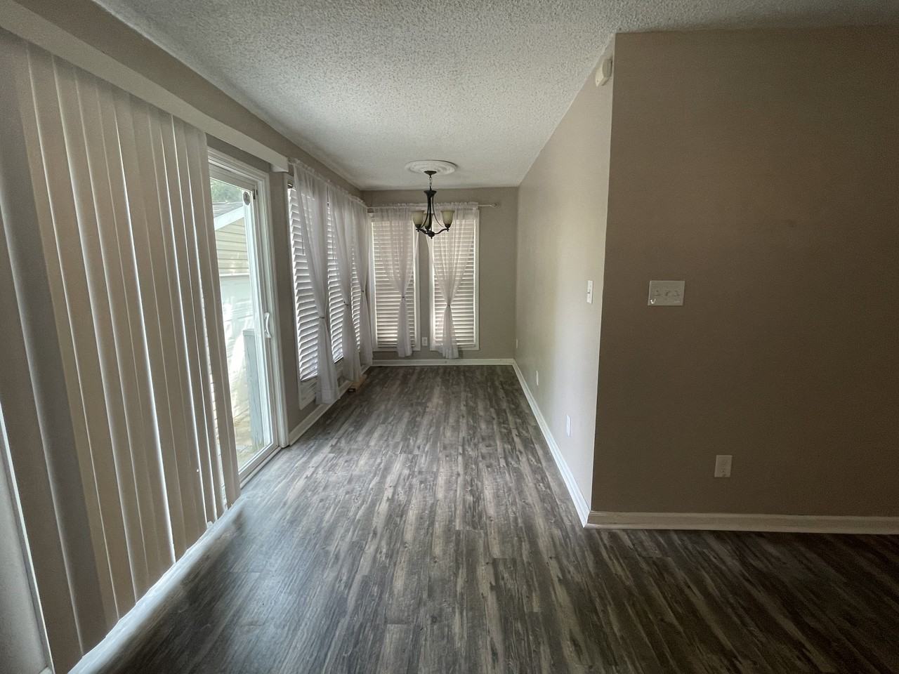 3752 Tait Ter #1 - Photo 3 of 14